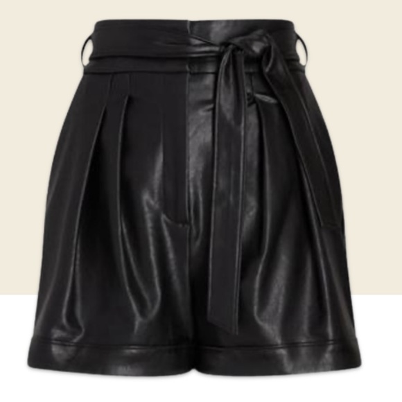 Express faux leather paper bag shorts - Picture 1 of 1
